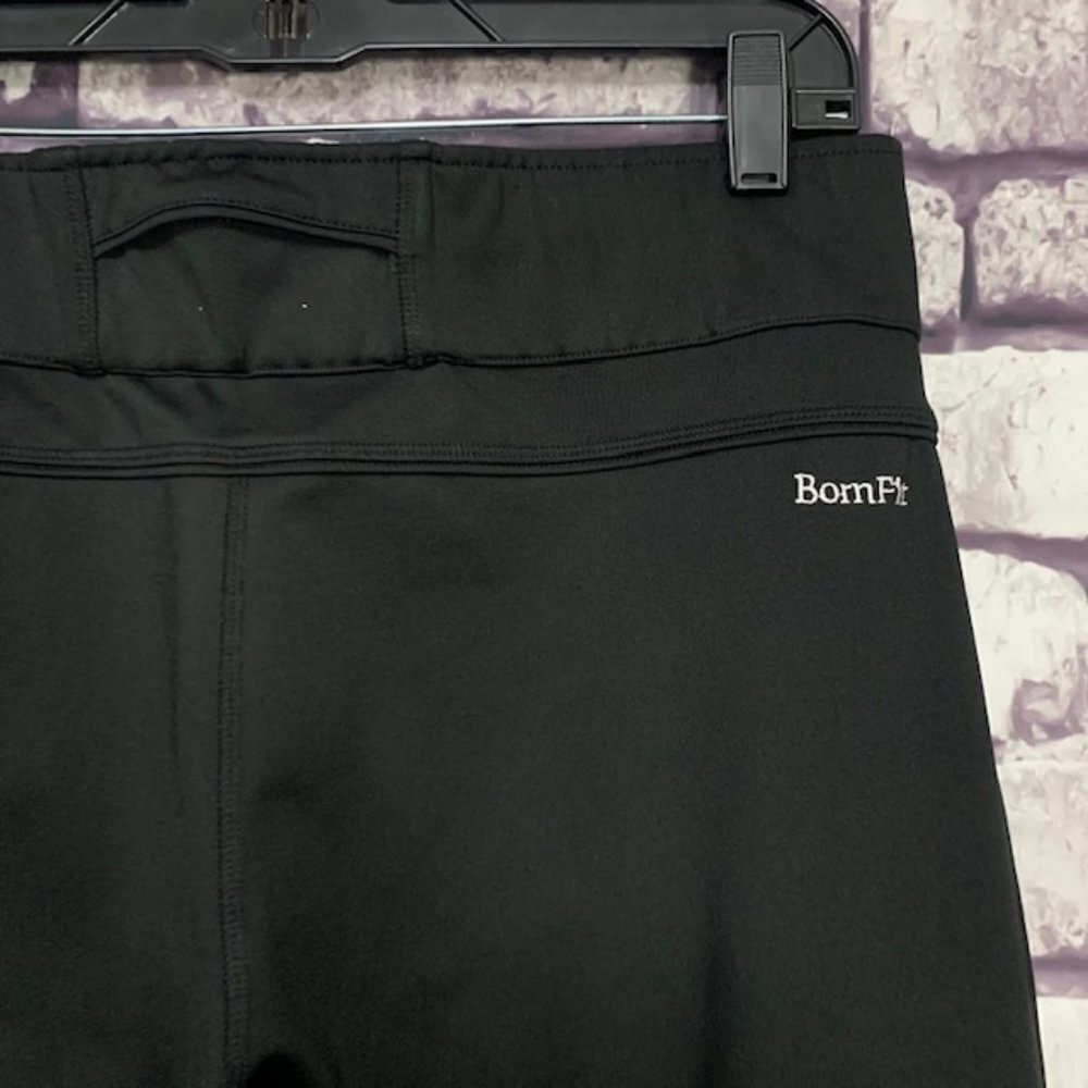 BornFit Black Crop Pants Size M - Picture 6 of 8